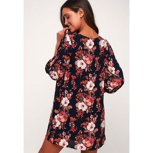 NWT | LULU’S Shift Floral Dress